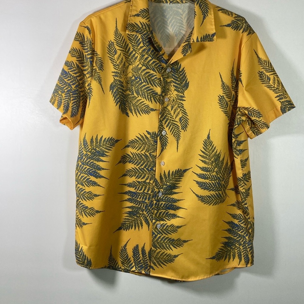 Shein Shirt Men Size Large Gold Colored Tropical Print Short Sleeve